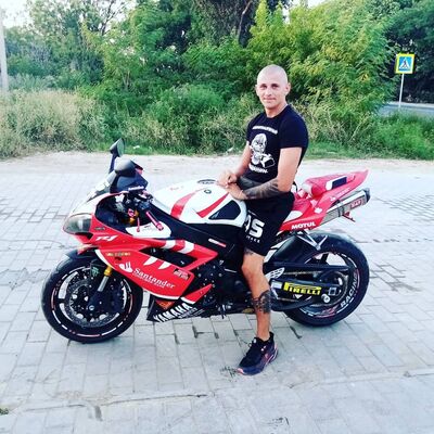  ,   Andrey, 32 ,   ,   