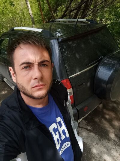  ,   Maxim, 32 ,   ,   