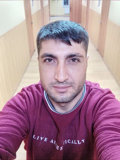  -,   Hasan, 32 ,   ,   
