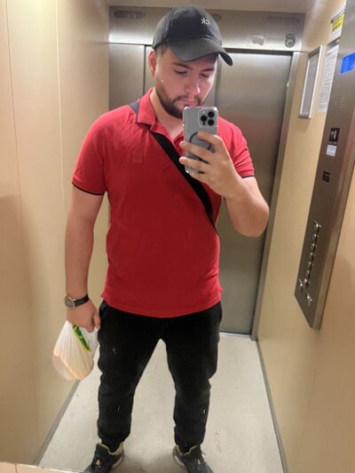 Swiebodzice,   Kamil, 26 ,   ,   