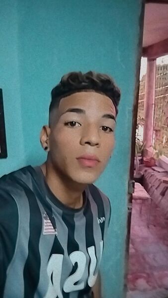  ,   Rosbel, 22 ,   ,   