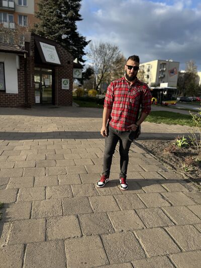  Ciecierzyn,   Haider, 27 ,   ,   