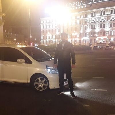 ,   Doni, 32 ,  