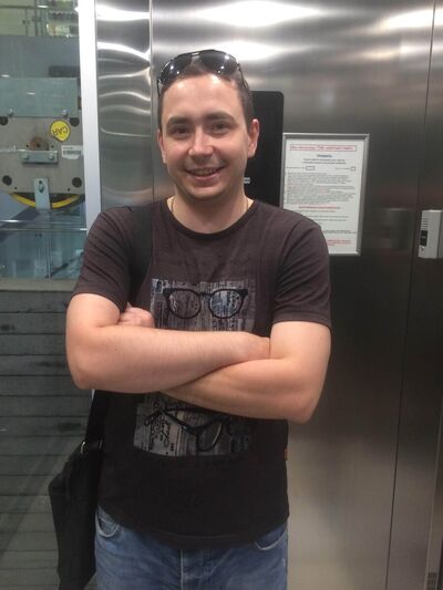  ,   Yaroslav, 32 ,   ,   , c 
