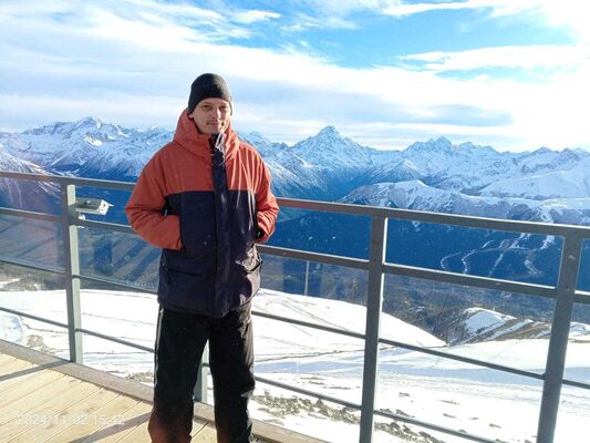  ,   Andrey, 42 ,   ,   , c , 