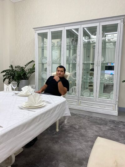  ,   Chefs, 28 ,   ,   