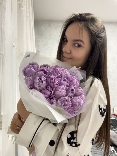 ,   Tatyana, 23 ,  