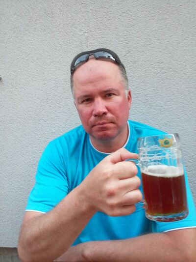  ,   Andrej, 52 ,     , c 