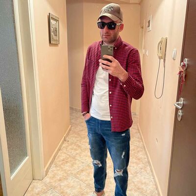  ,   Toko, 34 ,   ,   