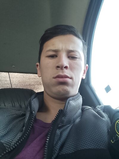  ,   Ali, 24 ,   ,   