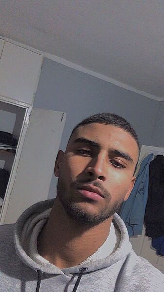  ,   Mohamed, 22 ,   ,   , c 