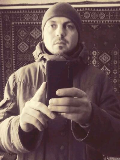  ,   Andrew, 37 ,   ,   , c , 