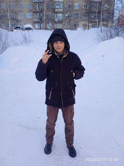  ,   Denis, 37 ,     , c , 