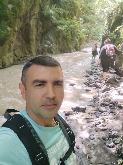  ,   Ruslan, 33 ,   ,   