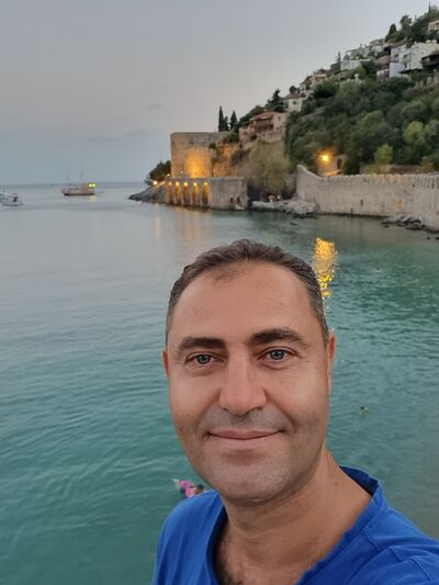  ,   Albert, 46 ,   ,   