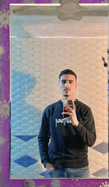  ,   Salah, 27 ,   ,   