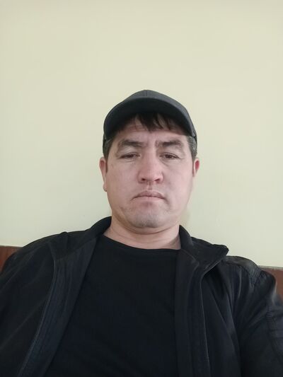  ,   Rustam, 40 ,   ,   
