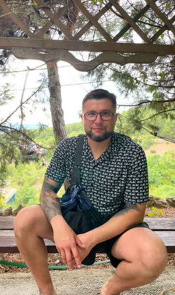  ,   , 37 ,   c 