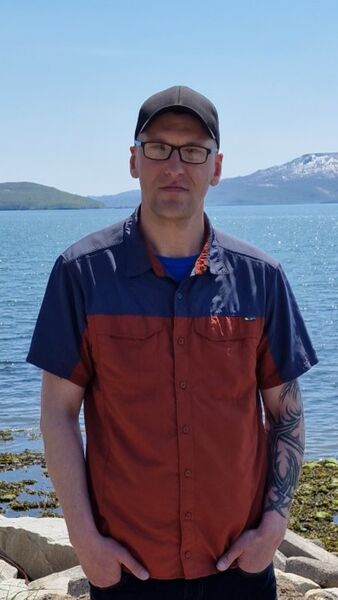  ,   Pavel, 38 ,  