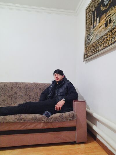  ,   Rasul, 21 ,     