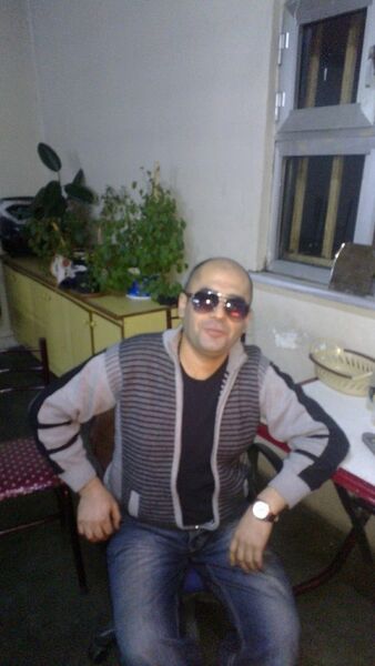 ,   Gio, 45 ,   