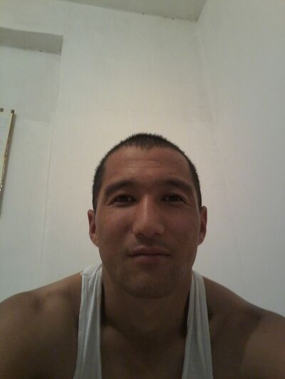  -,   Iskender, 32 ,   