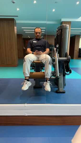  ,   Eslam, 40 ,     , c 