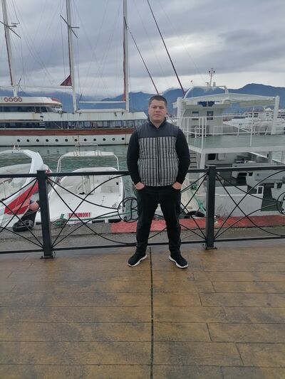  ,   Vardan, 24 ,   ,   