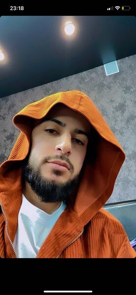  ,   Ali, 32 ,   ,   , c 