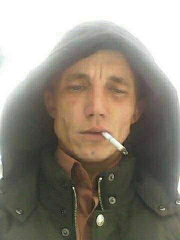  14304243  Pavel, 39 ,    