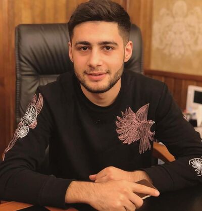  ,   Stark, 33 ,   ,   , c 