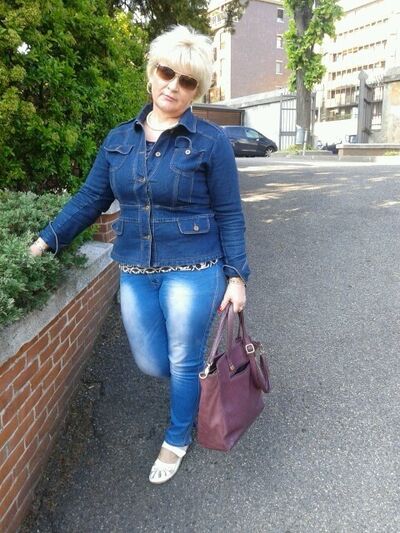  ,   Scarllet, 61 ,     , c 