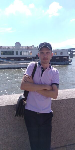  ,   Sany, 38 ,   