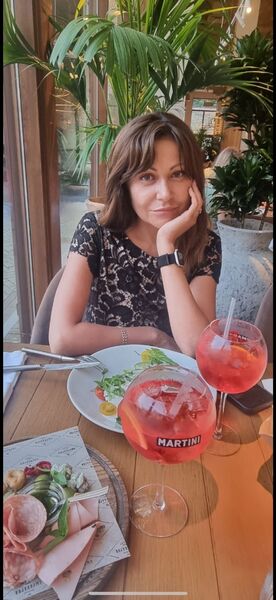  ,   Lola, 43 ,   ,   , c 