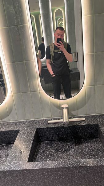  ,   Ivan, 23 ,     , c , 