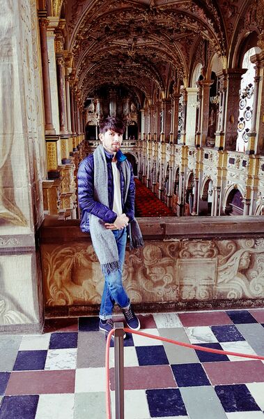  ,   Jony, 33 ,   ,   , c , 