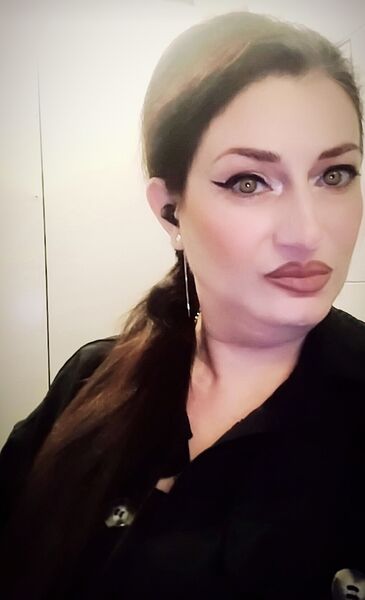  ,   Anna, 46 ,   ,   