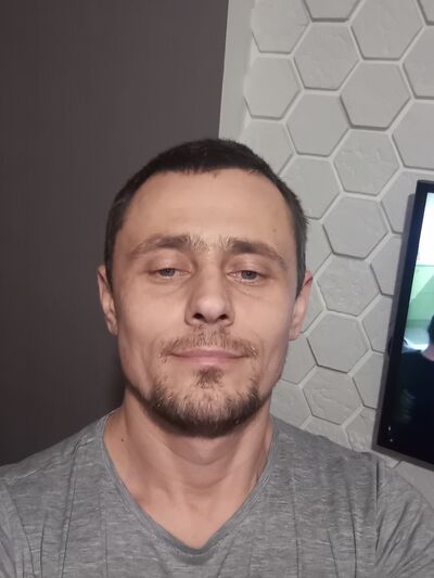  Rosengarten,   Oleksii, 42 ,   ,   