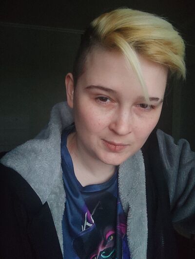  ,   Angel Black, 32 ,     , c 