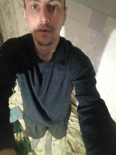  ,   Sergei, 38 ,   ,   