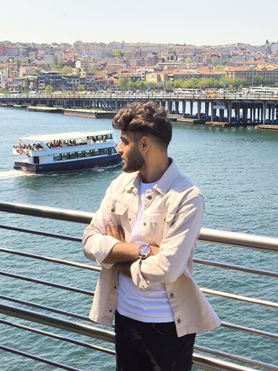  ,   Ozgur, 26 ,   ,   