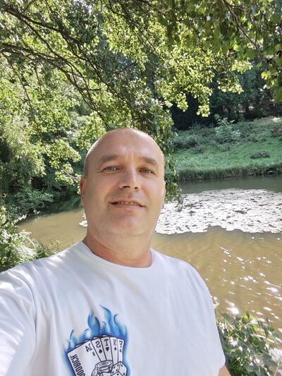  Idar-Oberstein,   , 49 ,   c 