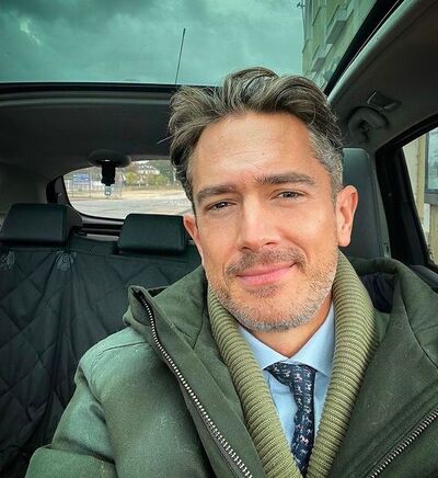  ,   John, 39 ,   ,   