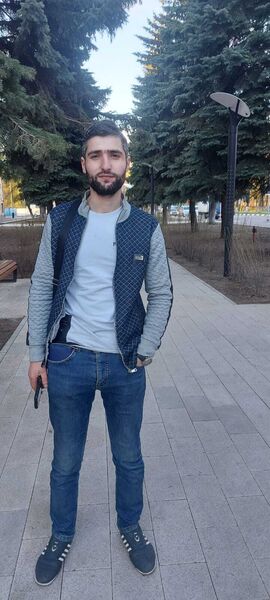  ,   ARMAN, 31 ,  