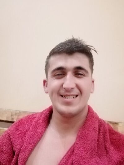  ,   Bakhtovar, 32 ,   ,   , c , 
