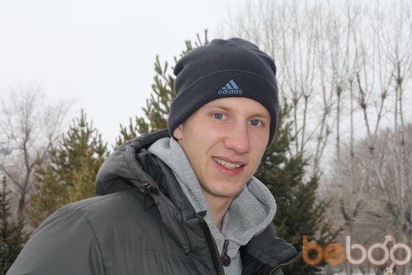  ,   Maksim, 33 ,  