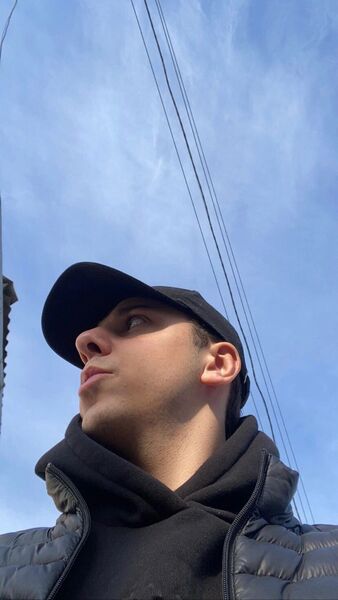  ,   Artem, 22 ,   ,   