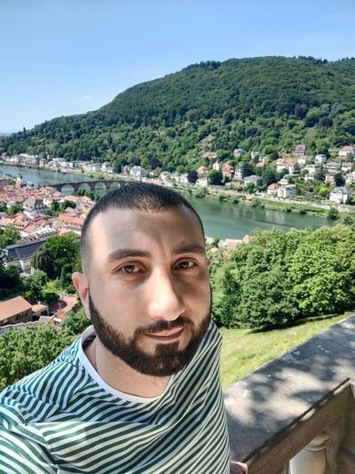  Landau in der Pfalz,   Harut, 37 ,   ,   