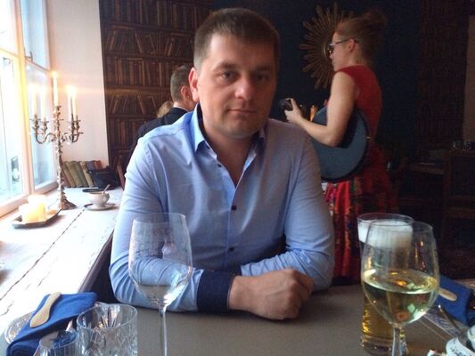  ,   Igor, 40 ,   