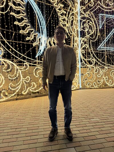  ,   Kamil, 31 ,   